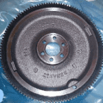 MAIS-8200223908 / VOLAN-1.2-16V-D4F RENAULT: CLIO III-LOGAN-TWINGO-THALIA-MODUS-KANGOO / 8200498703